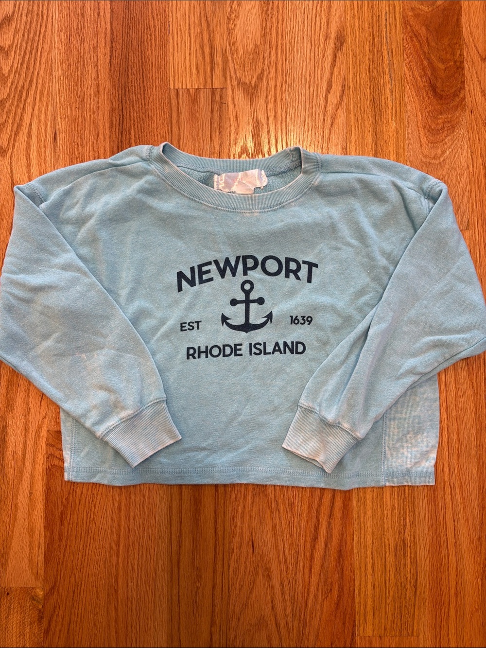 Newport Rhode Island Light Blue Crewneck Sweatshirt